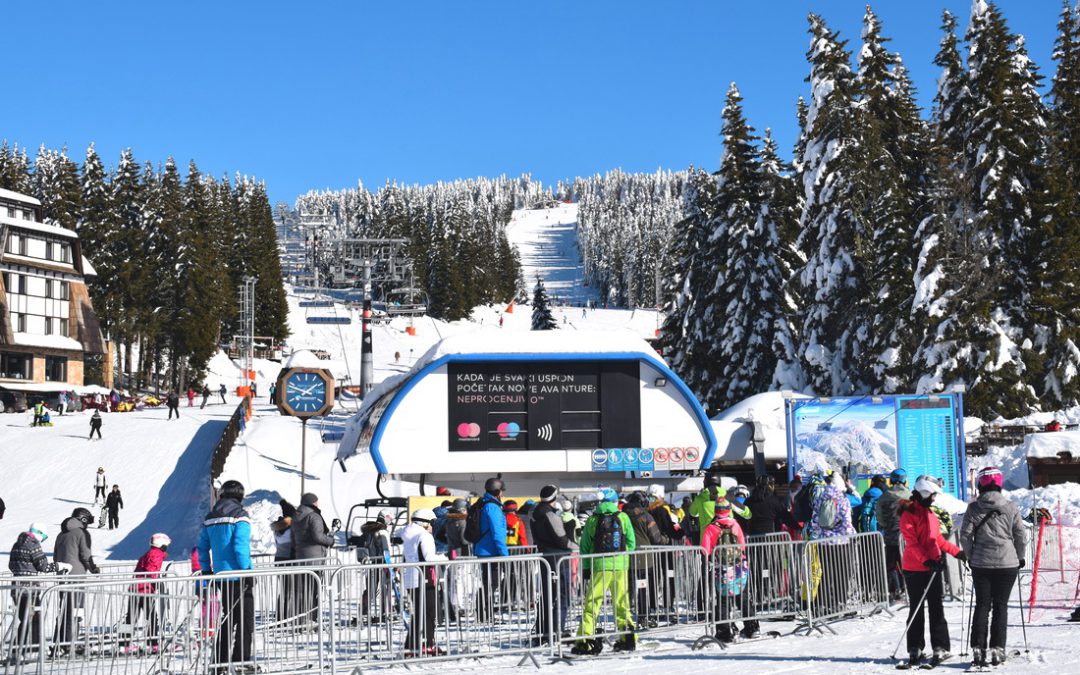 Током скијашке сезоне у ски центру Копаоник биће организовано тестирање на Covid 19 и вакцинисање